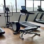 Delightful Luxury Condo Studio In Downtown Heart P06