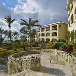 Perfect For Families Wonderful Beach Refreshing Pool And Pool Bar Xh7122