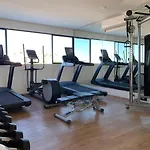 Beautiful Apartment 10 Meters From The Fifth Av