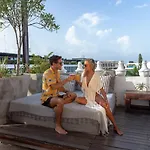 Be Playa Hotel Boutique & Rooftop Bar