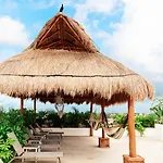 Hotel 52 Playa del Carmen