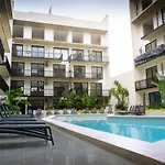Urban Towers - Brand New Contemporary Apartment In Downtown