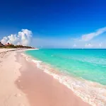 Gorgeus Condo 1 Block 5Ta - Beach 5 Min. Walking