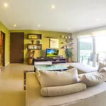 Vaiven Condo By Bvr