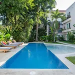 Tendenza Luxury Amazing Apartment