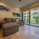 Rooftop With Ocean Views - 2 Bedrooms With Pool - At Arenis Condos 309