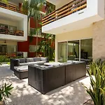 Affordable 1 Bedroom Condo For Families - Near 5Th