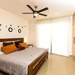 Breathtaking 2 Bedroom, Private Terrace Bbq