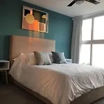 Incredible Apartment 8 Pax Near The Top Beach