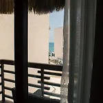 Aldea Thai By Oceanfront
