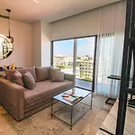 Singular Dream Vacation Rentals