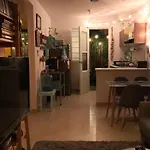 Casa Jabin - Lovely, Stylish And Cozy Apartment