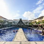 At 1110 Studio Perfect Getaway Close Mamitas Beach