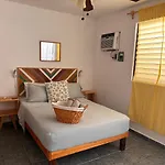 Casa De Hojas