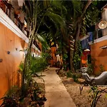 Hotel Casa de las Flores