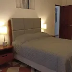 Green Golf House