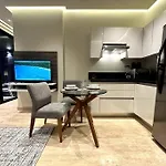 Modern Loft With Rooftop Pool & Steps From The Beach By Solmar Rentals