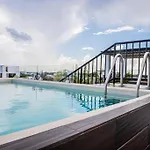 Relaxconect-Freeparking-Fastwifi