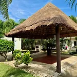 Casa Ceiba