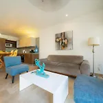1 Bedroom Penthouse With Pool - Palmares