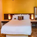 Villas Sacbe Condo Hotel And Beach Club