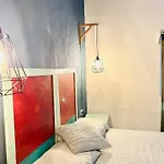 Anana Coliving