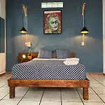 Anana Coliving
