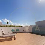 Luxury Condo, 2Br Ph, 3Ba, Private Rooftop, Sauna