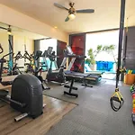 Downtown 2Br Home Beach At 200M With Rooftop And Pool