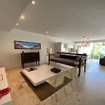 Magia Apartments, Resort-Style, Prime Location With Ocean Views!