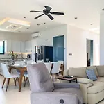 Seaside Villa 4 Beds, Private Pool, Amazing Views