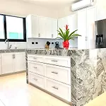 Seaside Villa 4 Beds, Private Pool, Amazing Views