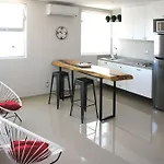 Sunset Penthouse 15 Min To The Beach Fast Wifi