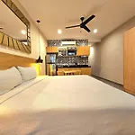Sofia Boutique Condos By Bunik