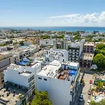 Condo At Icono 3 Bedrooms Close 5Th