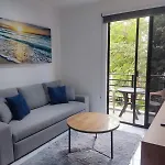 Moderno Apartamento 2 Dormitorios En Condominio, Playa Del Carmen