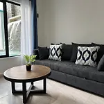 Hotel Plaza Nardos