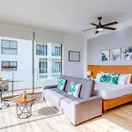 Tranquil Oceanview Studio Rooftop Pool Gym W&D