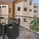 Residences El Faro, Coral 305