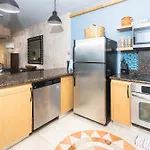 Residences El Faro, Coral 305