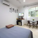 Cozy Stay Near 5Th Ave And Beach