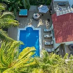 Villa Holiday, Weekly Monthly Discount Private Pool, Bbq, Family Friendly