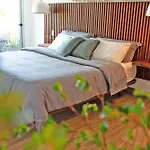 Condo Mareva The Leaf, Luxury Retreat