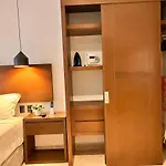 Central Playa Del Carmen Master Suite With Rooftop Pool And Gym Wifi Free Parking Near Beach