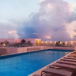 2 Bedroom Condo At Ipana Condos - Pool - Gym - Business Center - Indigo