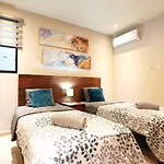 Condo Coto8 10Min To Beach, Gym, Pool,Wifi 200Mb