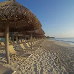 Playa Paradise