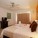Bambu Suites