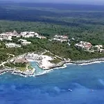 Occidental Grand Xcaret