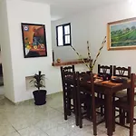 Maya Vacanze Casa Naranja